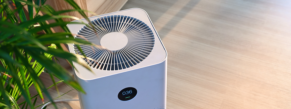 Indoor air filtration during wildfires: Impacts on air quality and health