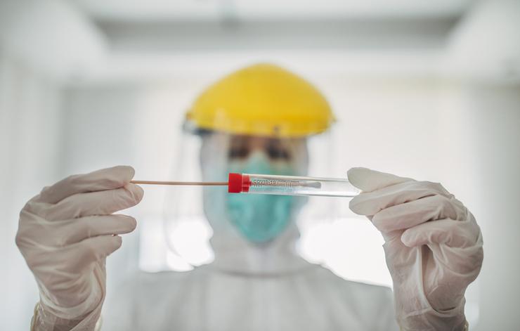 Environmental surface and air sampling in the context of the COVID-19 pandemic